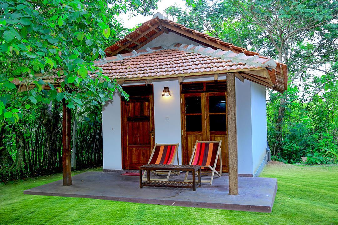 King'S Elephant Cabanas & Restaurant Tangalle Exterior photo