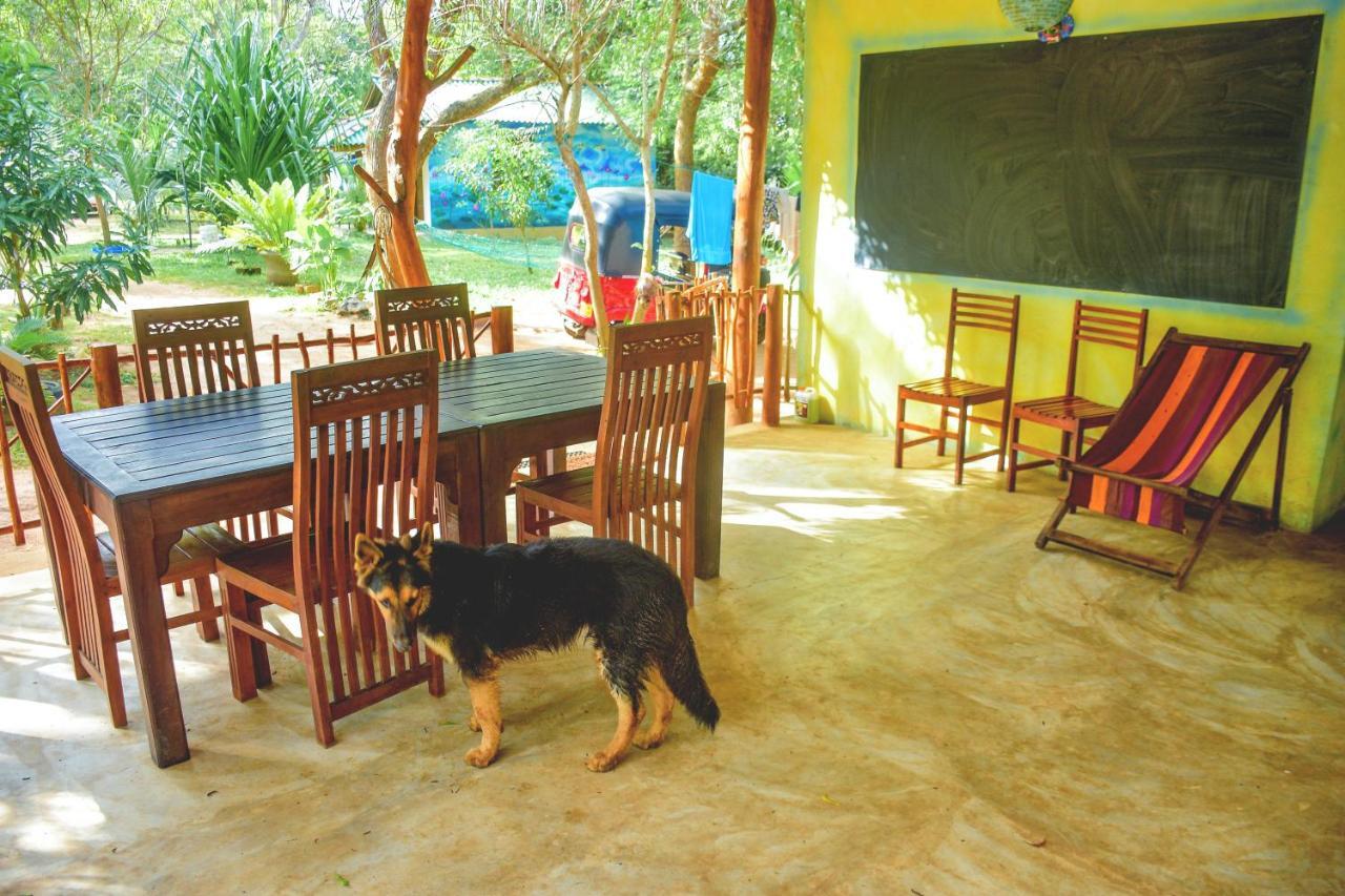 King'S Elephant Cabanas & Restaurant Tangalle Exterior photo